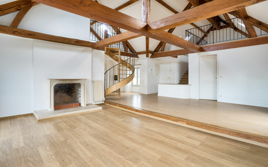 DUPLEX CHÂTEAU DES RETS – 5 PIECES – 130 m²