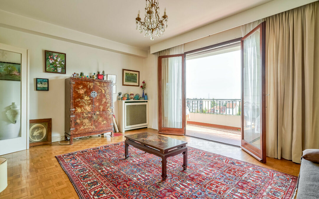 Appartement  avec balcon  – 3 pièce(s) – 77 m²