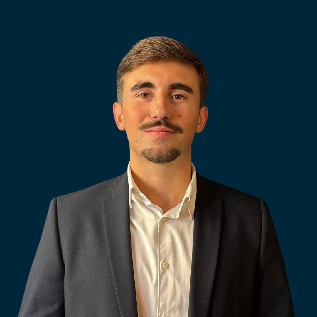 Nathan Orhant, consultant immobilier chez Rive Ouest.