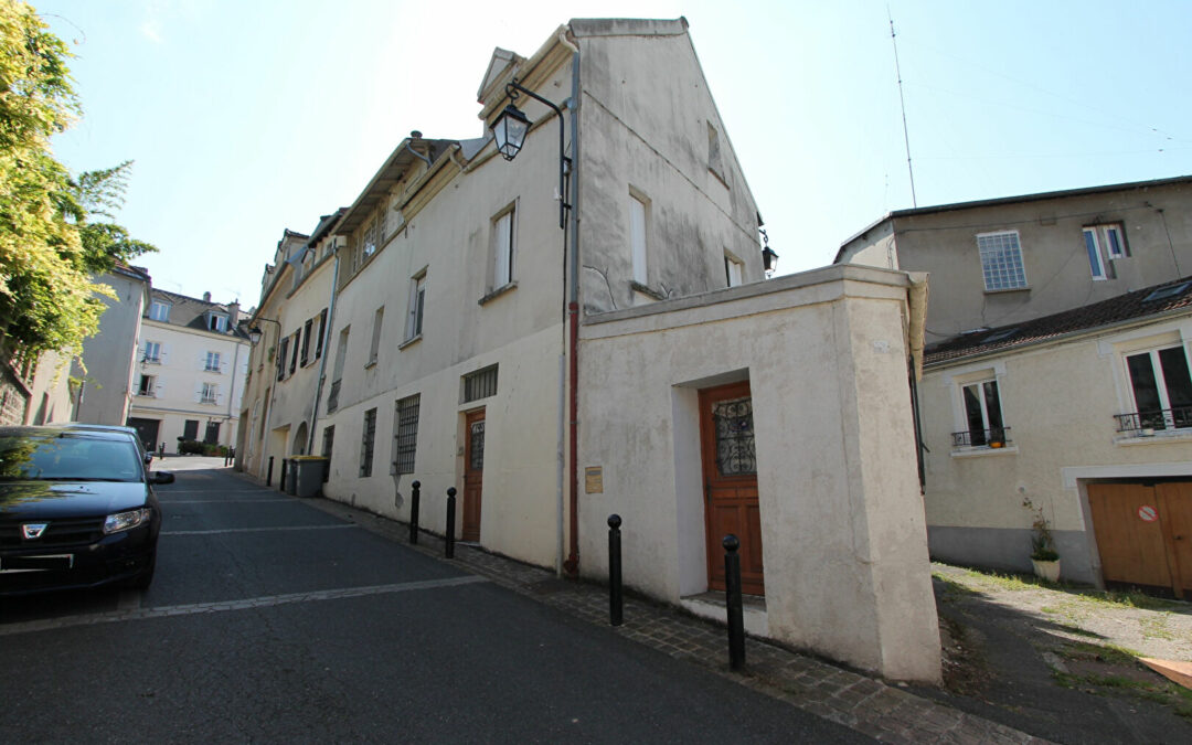 IMMEUBLE – 8 PIECES – 250 M²