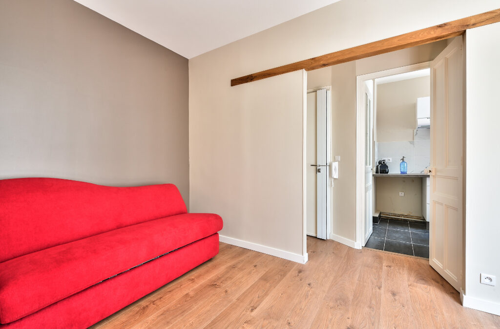 STUDIO REFAIT A NEUF – 1 PIECE – 20 M²