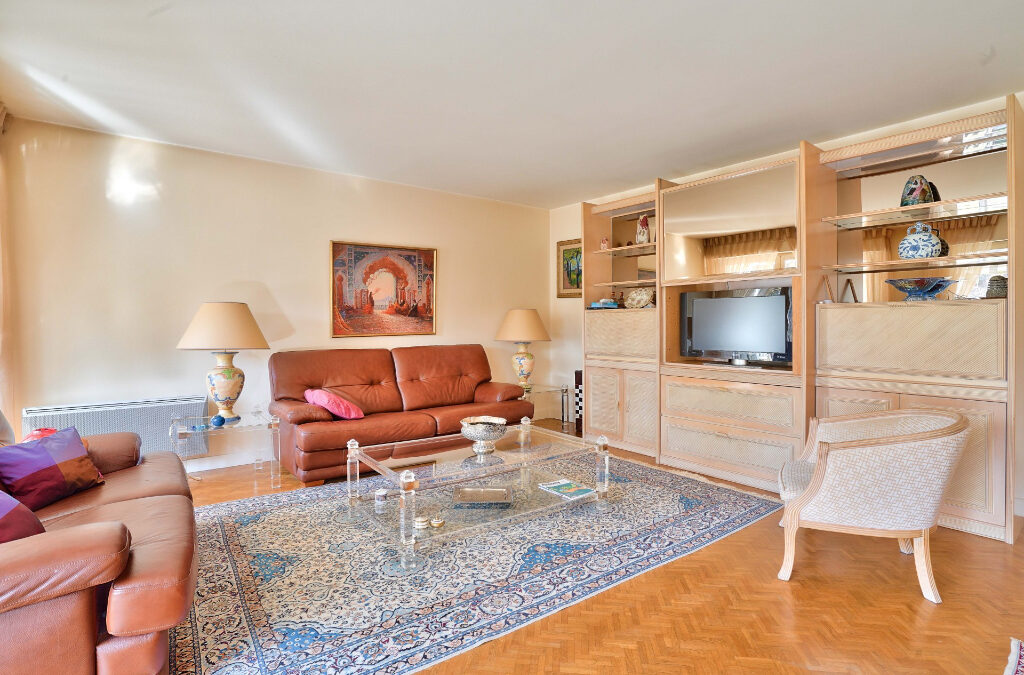 APPARTEMENT – 5 PIECES – 139 m²