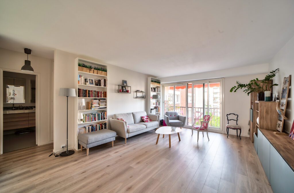 APPARTEMENT LUMINEUX ET TRAVERSANT – 3 PIECES – 70 m²