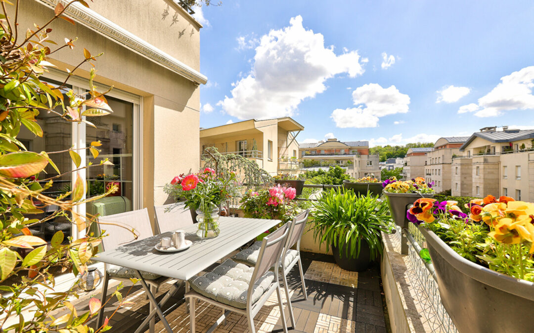 APPARTEMENT AVEC TERRASSE – 4 PIECES- 83m²