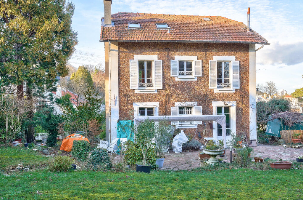 Maison – Bourgeoise – 5 Pièces – 160m²