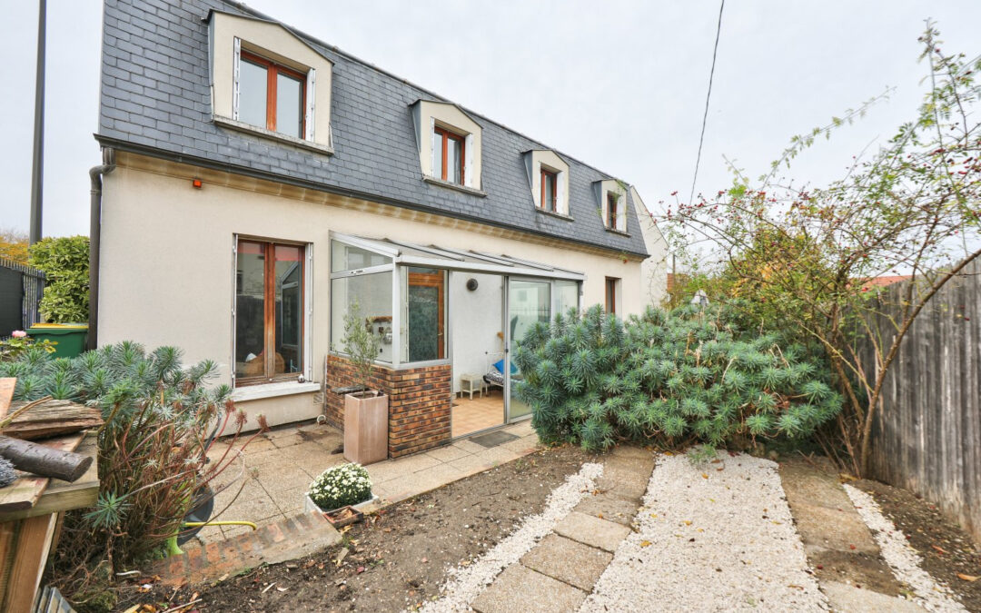 CHATILLON PROCHE VIEUX BOURG ET T6 MAISON 90M2 CARREZ JARDIN STATIONNEMENT 3-4 CHAMBRES