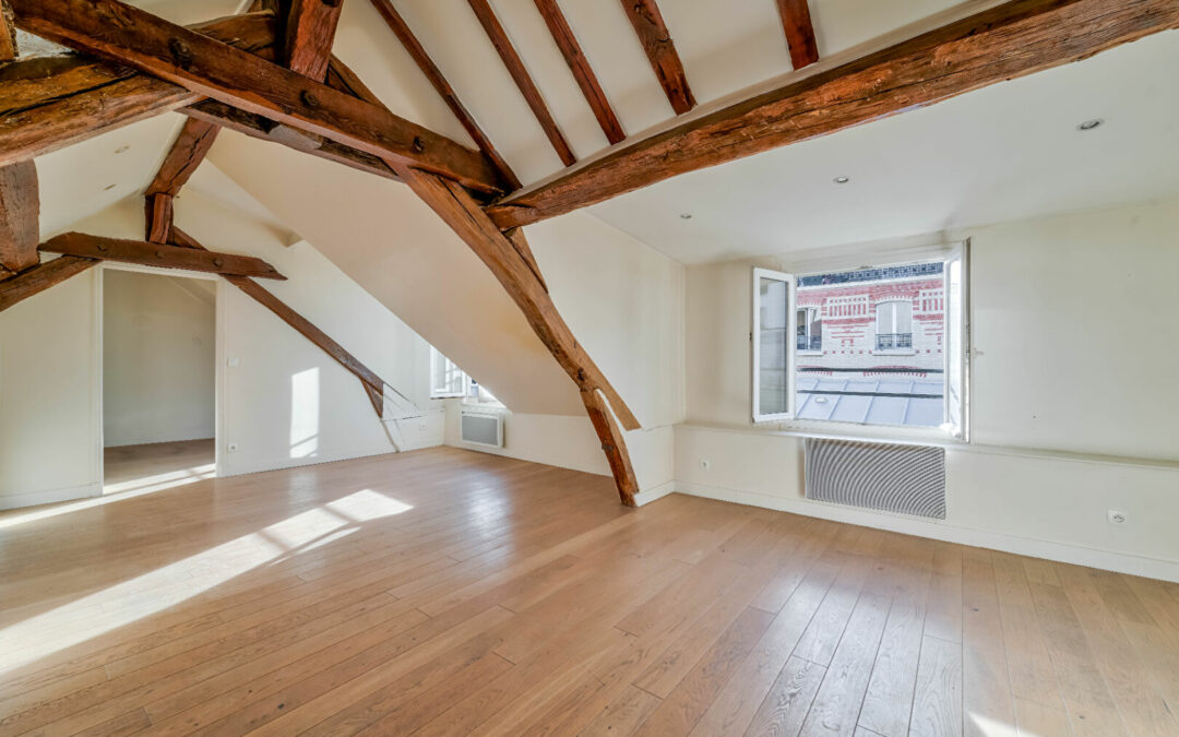 Charmant 2 pièces au dernier étage