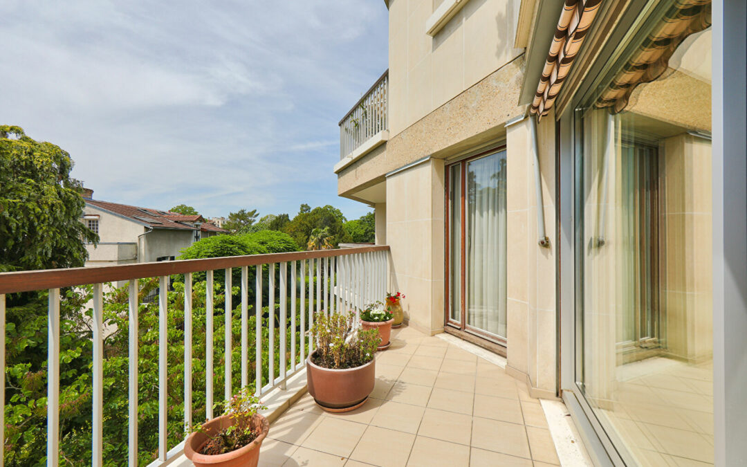 APPARTEMENT – 5 PIECES – 130 m²