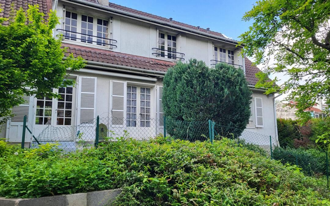 MAISON AVEC JARDIN – 7 PIECES – 160 M²