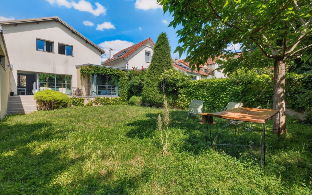MAISON AVEC JARDIN GARE DE CLAMART – 5 PIECES – 150 M²