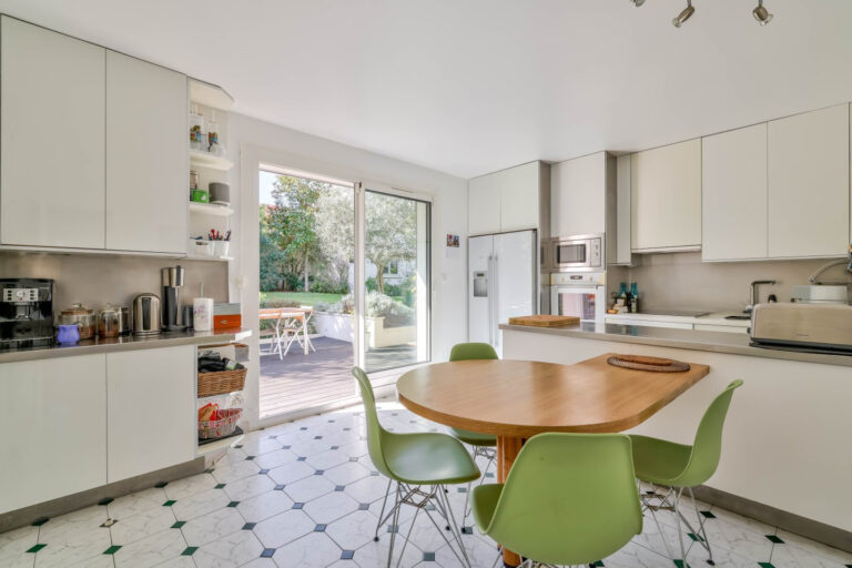 Maison avec jardin — photo 7