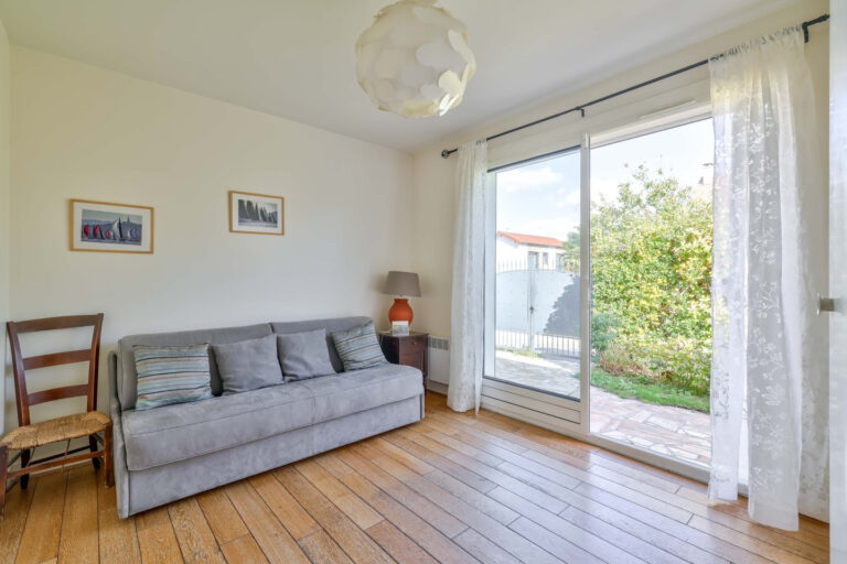 Maison avec jardin — photo 8