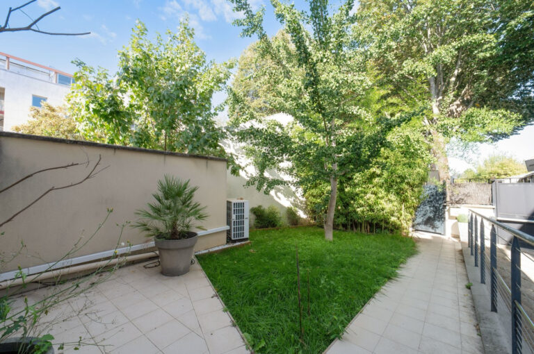 Clamart maison contemporaine jardins terrasses garage- 7 pieces — photo 2