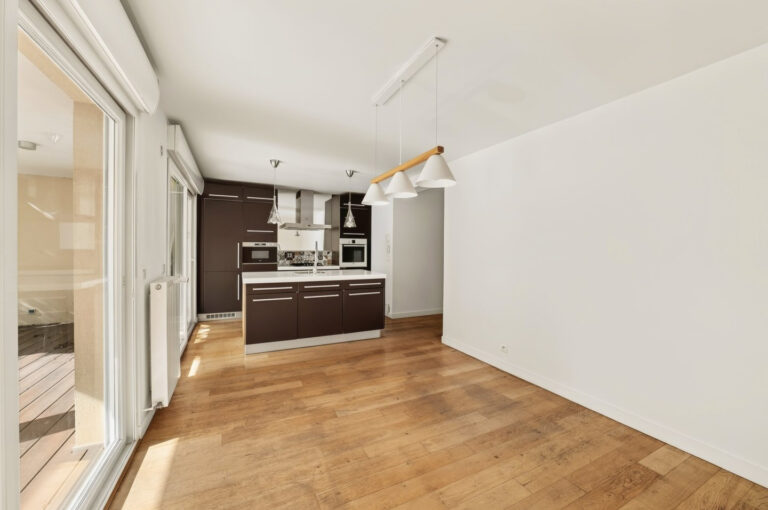 Clamart maison contemporaine jardins terrasses garage- 7 pieces — photo 5