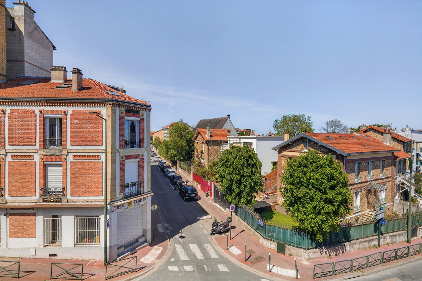 Appartement 7 pièces 51 m² · à Charme · 51 m² · 285 000 €